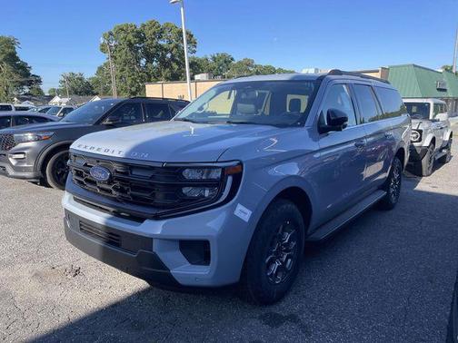 Gray 2026 Ford Expedition Max Active 4x4
