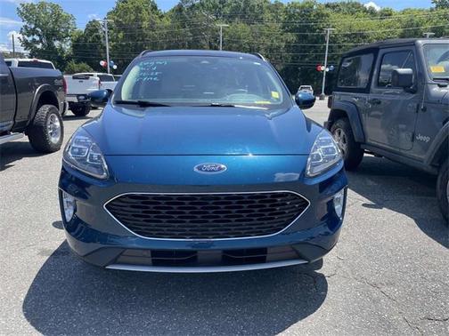 2020 Ford Escape Titanium