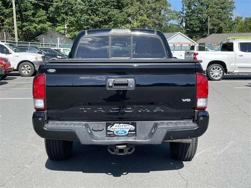 2016 Toyota Tacoma TRD Sport