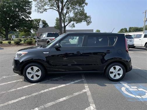 2016 Kia Soul Base