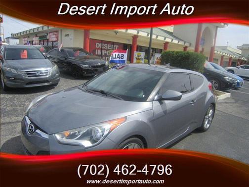 Triathlon Grey 2016 Hyundai Veloster Base Hatchback