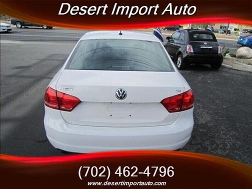 2015 Volkswagen Passat 1.8T Auto S