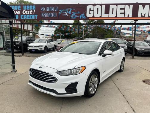 Oxford White 2019 Ford Fusion Hybrid SE