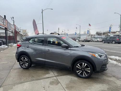 2020 Nissan Kicks SV