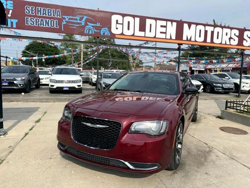 2018 Chrysler 300 Touring
