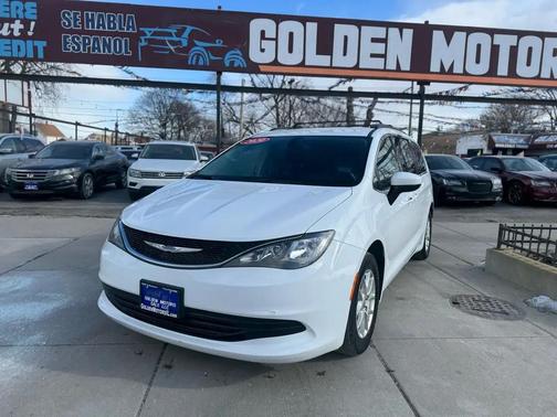 2020 Chrysler Voyager LXI