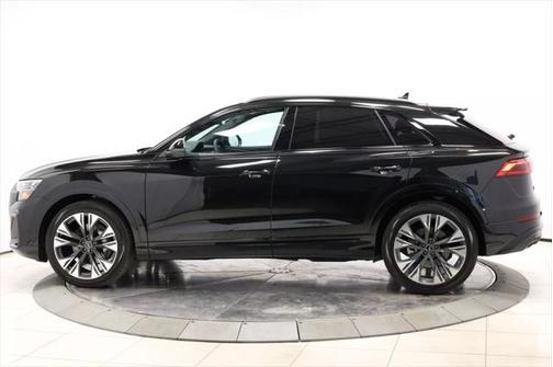 2025 Audi Q8 55 Prestige
