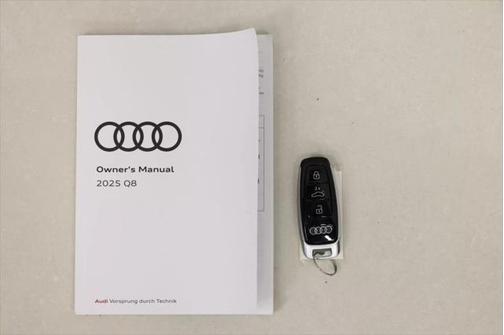 2025 Audi Q8 55 Prestige