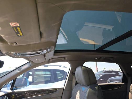 Light Windsor Blue by Mulliner 2019 Bentley Bentayga V8