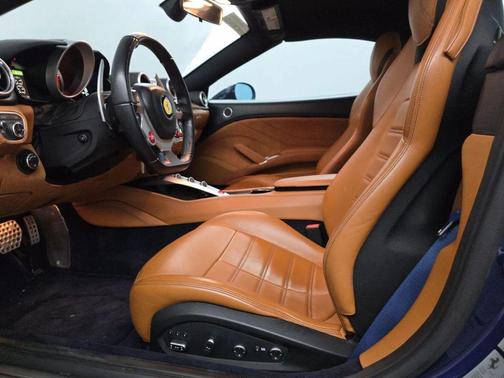 2017 Ferrari California T