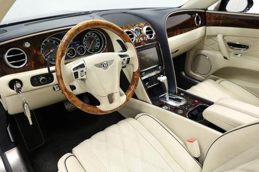 2015 Bentley Flying Spur Base