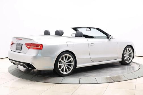 Prism Silver Crystal Effect/Black Roof 2014 Audi RS 5 4.2
