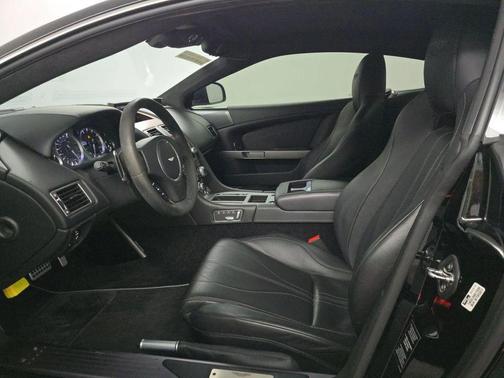 2015 Aston Martin DB9 Carbon Edition