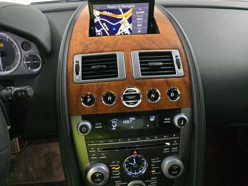 2015 Aston Martin DB9 Carbon Edition