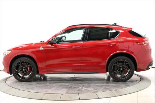 2022 Alfa Romeo Stelvio Ti