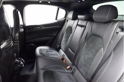 2022 Alfa Romeo Stelvio Ti