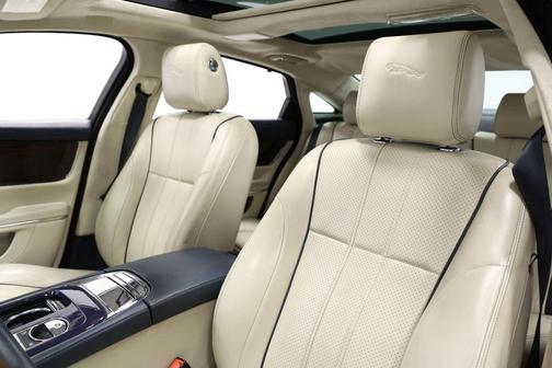2013 Jaguar XJ L Portfolio