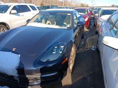 2018 Porsche Panamera 4