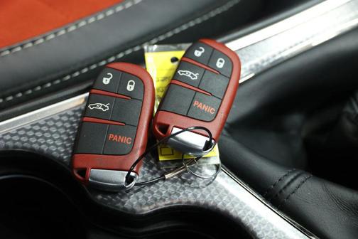 2015 Dodge Challenger SRT Hellcat