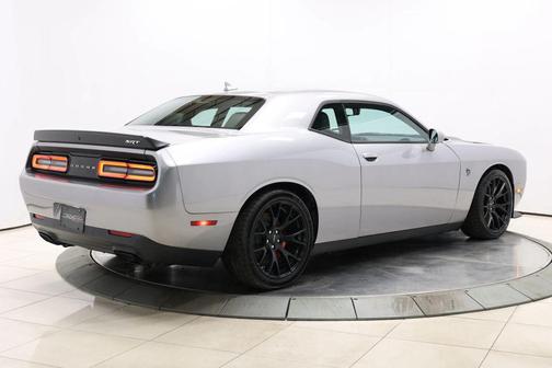2015 Dodge Challenger SRT Hellcat