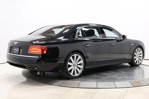 2018 Bentley Flying Spur V8