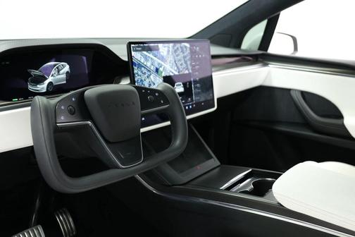 2022 Tesla Model X Plaid Tri Motor All-Wheel Drive