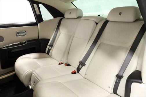 2015 Rolls-Royce Ghost Series II Sedan 4D