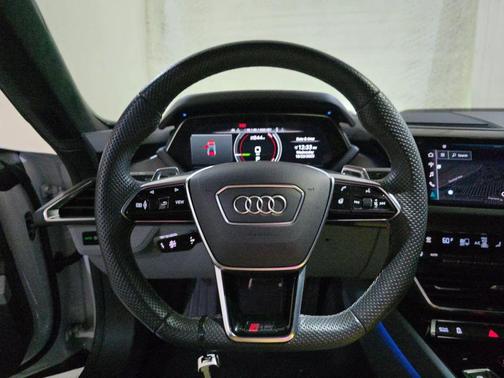 2023 Audi RS e-tron GT quattro