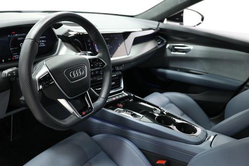 2023 Audi RS e-tron GT quattro