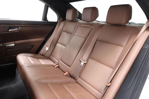 Diamond White 2013 Mercedes-Benz S-Class S 550 Sedan 4D