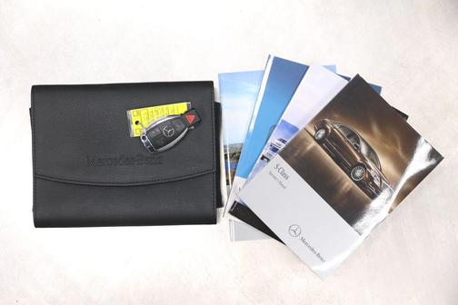 Diamond White 2013 Mercedes-Benz S-Class S 550 Sedan 4D