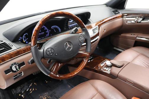 Diamond White 2013 Mercedes-Benz S-Class S 550 Sedan 4D