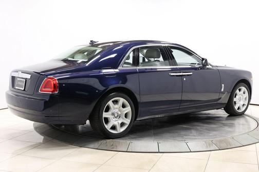 2015 Rolls-Royce Ghost Series II Sedan 4D