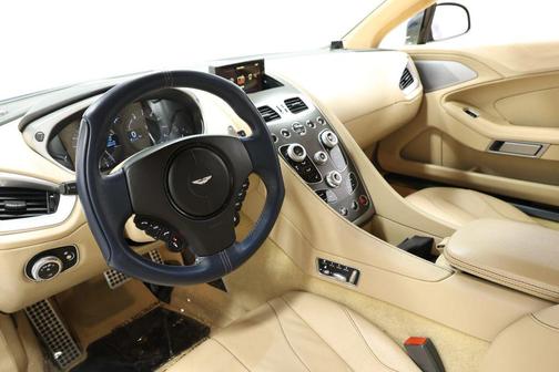 2016 Aston Martin Vanquish Volante