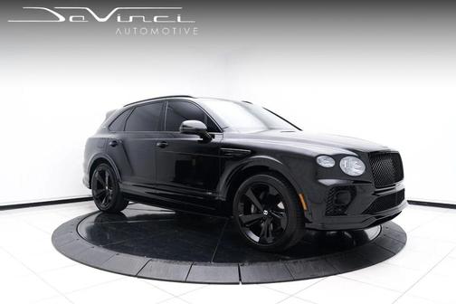 Black 2021 Bentley Bentayga V8