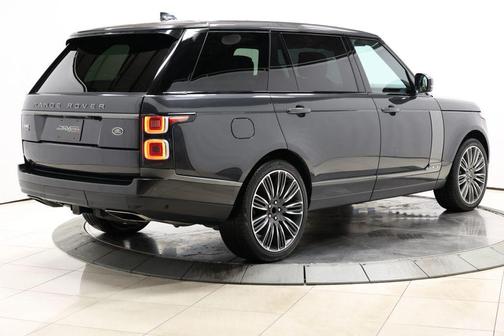 2022 Land Rover Range Rover Autobiography