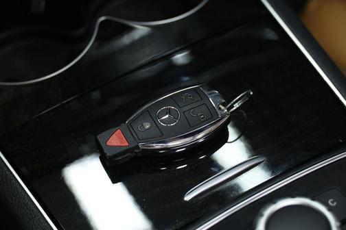 2016 Mercedes-Benz E-Class E 550 Cabriolet 2D