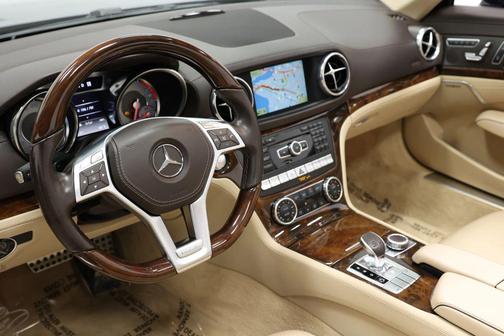2013 Mercedes-Benz SL-Class SL 550 Roadster 2D