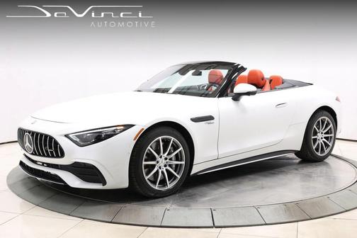 MANUFAKTUR Moonlight White Magno 2023 Mercedes-Benz AMG SL 43 Base
