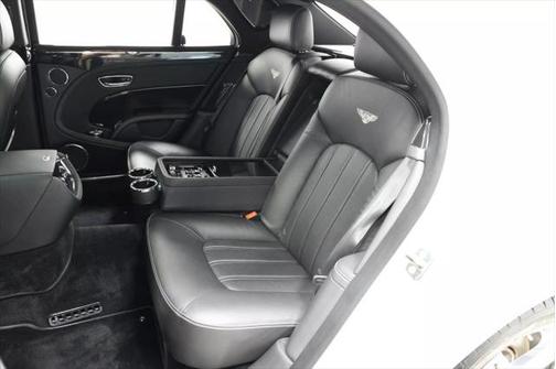 2016 Bentley Mulsanne Sedan 4D