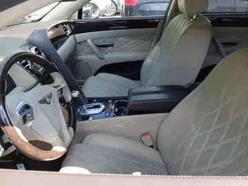 2015 Bentley Flying Spur Base