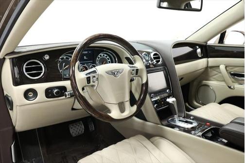 2015 Bentley Flying Spur Base