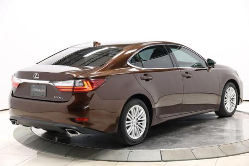 2016 Lexus ES 350 Base