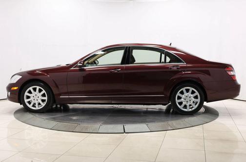 2007 Mercedes-Benz S-Class S 550 Sedan 4D