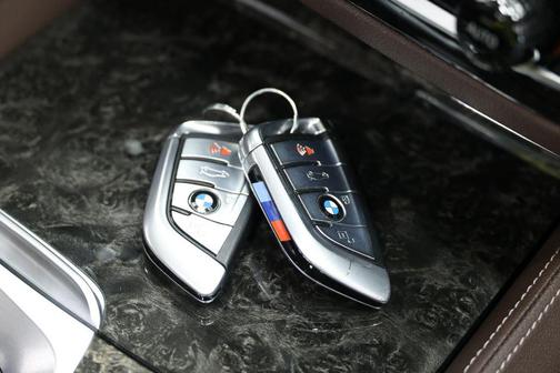 Bluestone Metallic 2018 BMW M550 i Xdrive