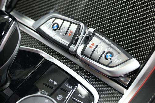 Skyscraper Grey Metallic 2023 BMW M850 xDrive