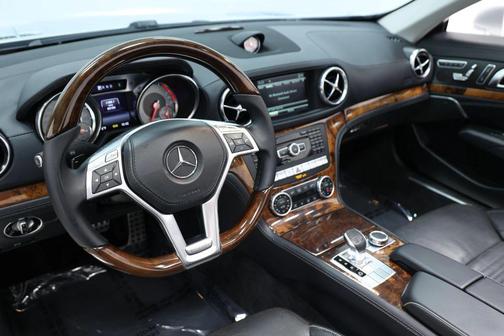 2014 Mercedes-Benz SL-Class SL 550 Roadster 2D