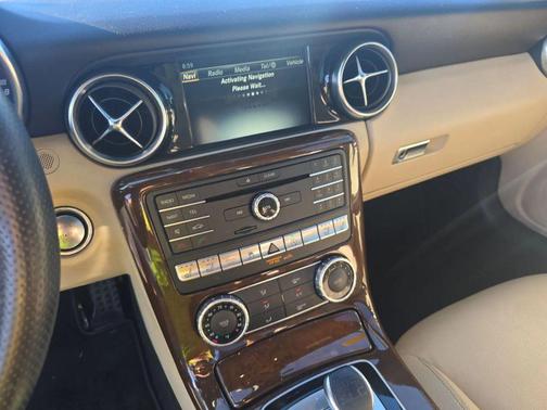 2017 Mercedes-Benz SLC 300 SLC 300 Roadster 2D