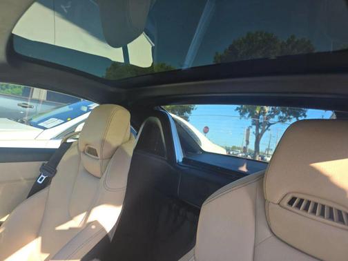 2017 Mercedes-Benz SLC 300 SLC 300 Roadster 2D