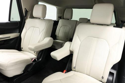 Star White Metallic Tri-Coat 2020 Ford Expedition Platinum